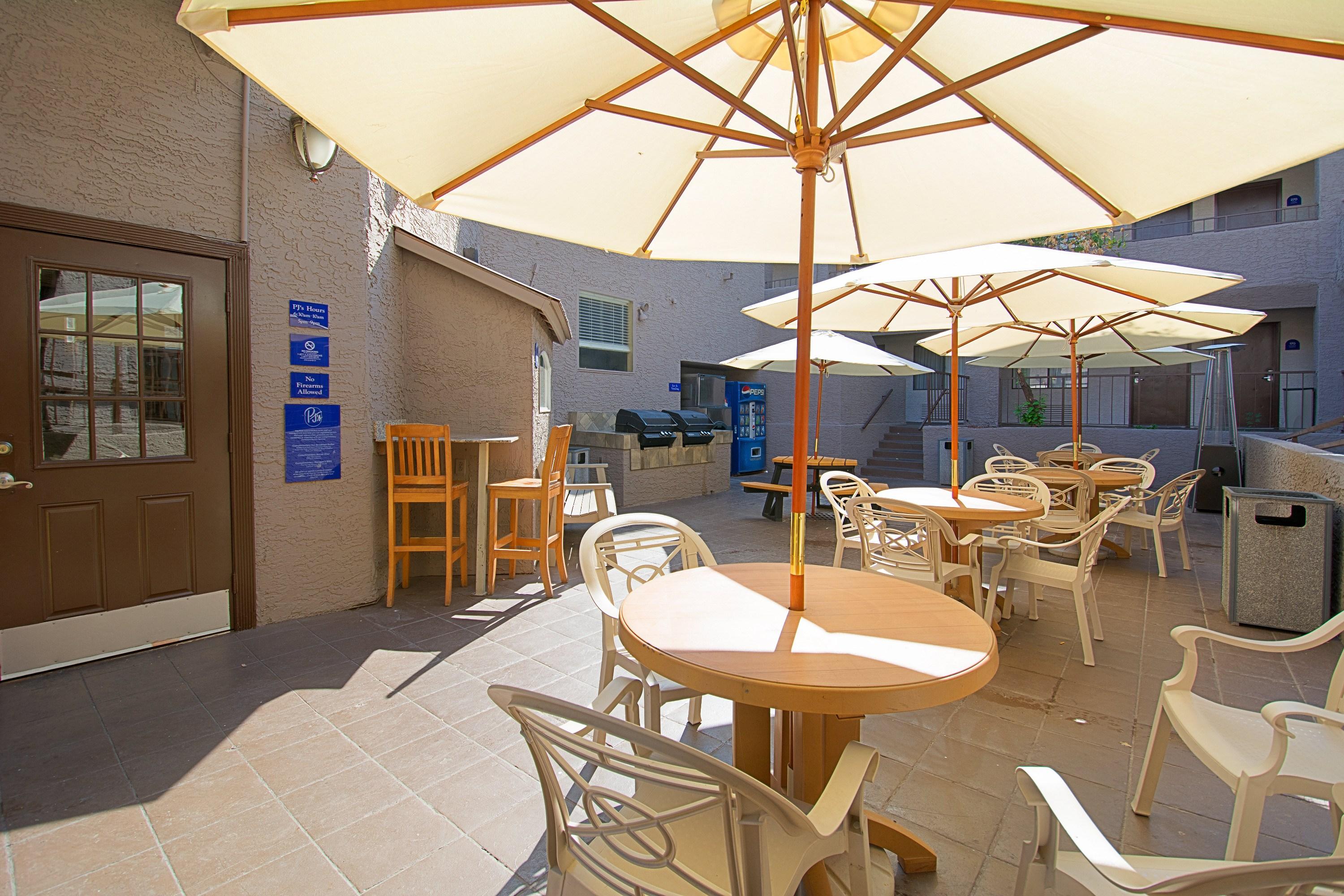 Hotel Tempe/Phoenix Airport Innsuites Hotel & Suites ภายนอก รูปภาพ