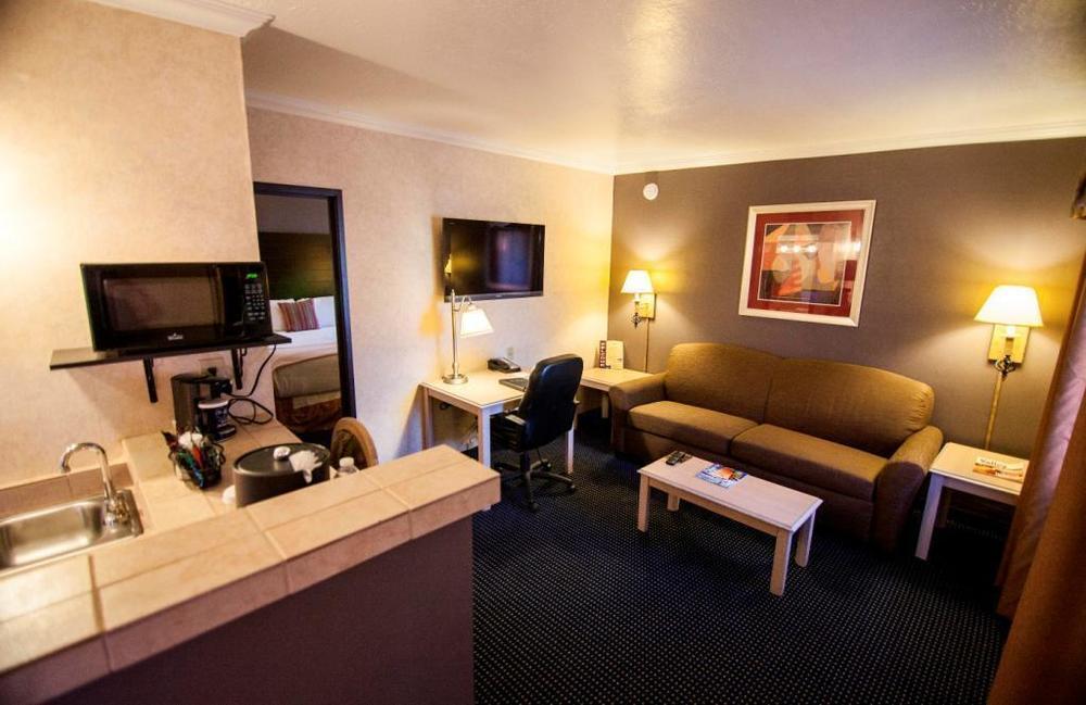 Hotel Tempe/Phoenix Airport Innsuites Hotel & Suites ห้อง รูปภาพ