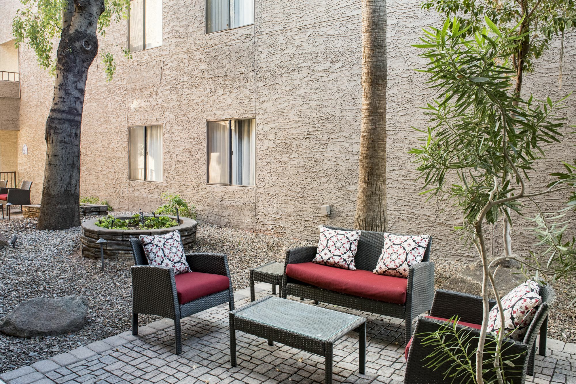 Hotel Tempe/Phoenix Airport Innsuites Hotel & Suites ภายนอก รูปภาพ